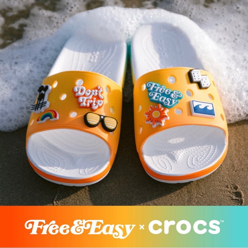 Crocs Classic Slides, Free & Easy X Crocs, M7 / W9
